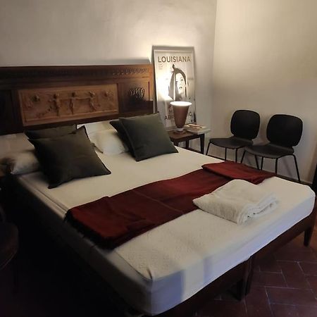 Lovely Portion Of Property Near Piazza Santo Spirito Флоренция Экстерьер фото